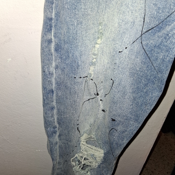 Blue Distressed Jeans with Paint Splatter - Picture 6 of 7